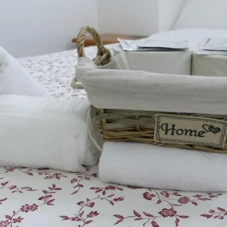 Hostal Candeleda 2*