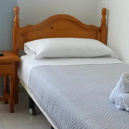 Hostal Candeleda 2* Candeleda