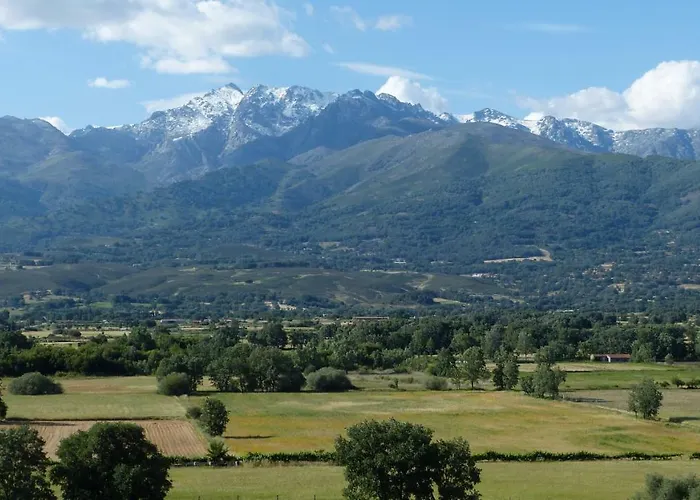 게스트하우스 Hostal Candeleda 칸델레다